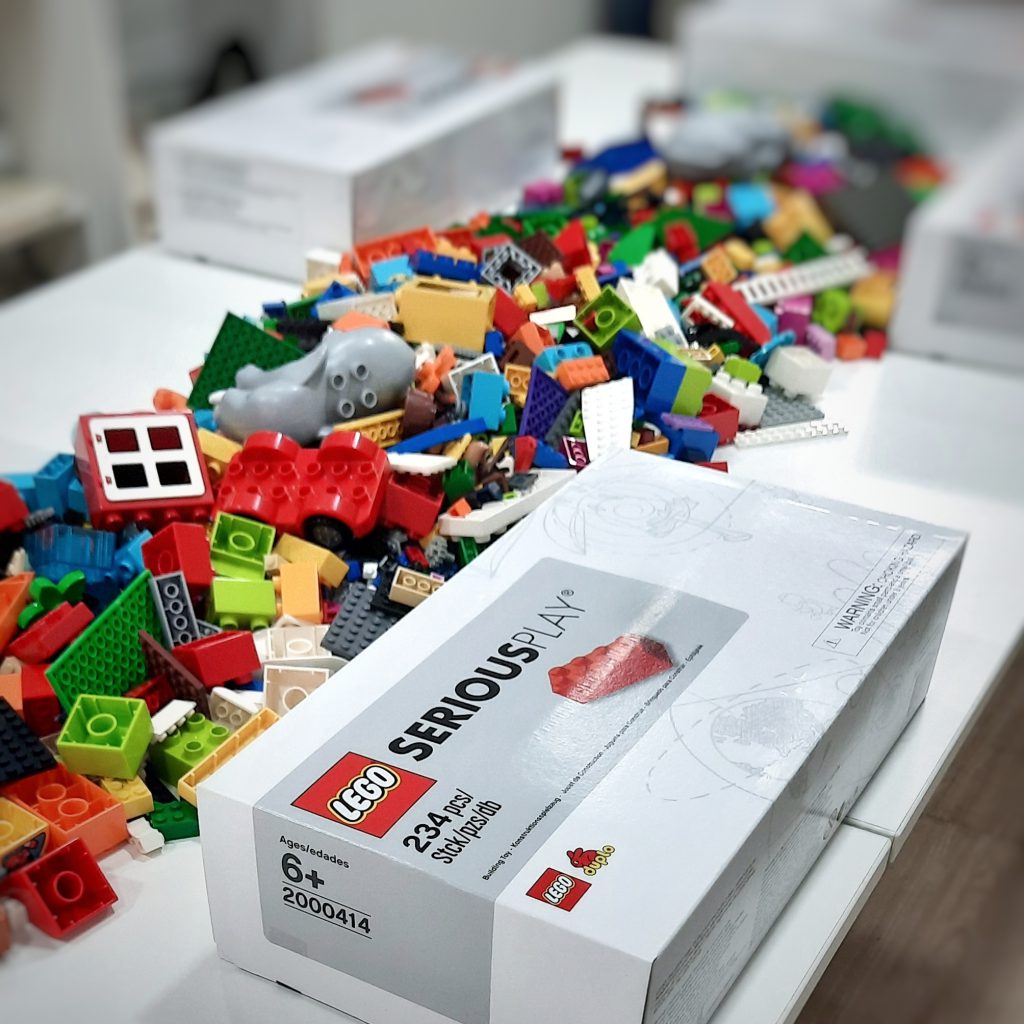 JUEGOPARAELCAMBIO Lego birthday
